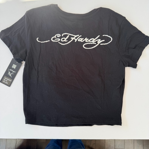 Ed Hardy Black Crop Top with Pink and Red Graphic t-shirt NWT - Picture 11 of 16